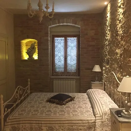 Hotell A Spasso Nel Tempo San Gimignano
